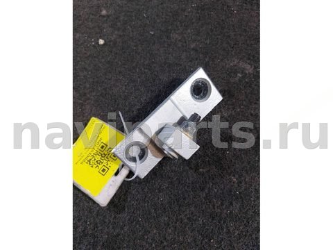 Петля двери задней правой BMW 5 E60/E61, 2005 г., арт. 46023030088