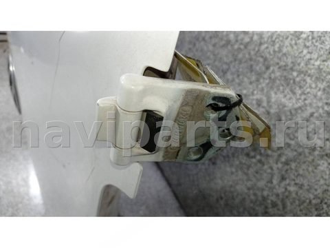 Петля двери задней правой Volkswagen Caddy, 2007 г., арт. 46023049628