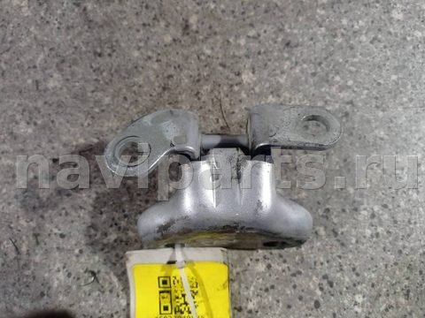 Петля двери задней правой Toyota Yaris, 2011 г., арт. 46023049875_1