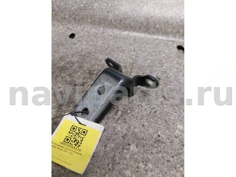 Петля двери задней правой Toyota Verso, 2011 г., арт. 46023053116
