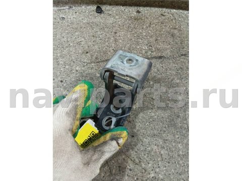 Петля двери задней правой Renault Scenic, 2011 г., арт. 46023053422