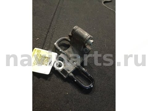 Петля двери задней правой Volkswagen Passat, 2006 г., арт. 46023081436