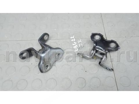 Петля двери задней правой Toyota RAV4 CA40, 2014 г., арт. 4BG22F301