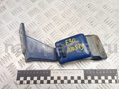 Петля двери задней правой Mercedes Vito W639, 2006 г., OEM A6397402037, арт. A10579