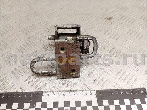 Петля двери задней правой Volkswagen Passat, 1999 г., OEM 3B4833412B, арт. A26728
