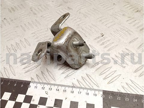Петля двери задней правой Toyota RAV4, 2003 г., арт. A28060, фото 3