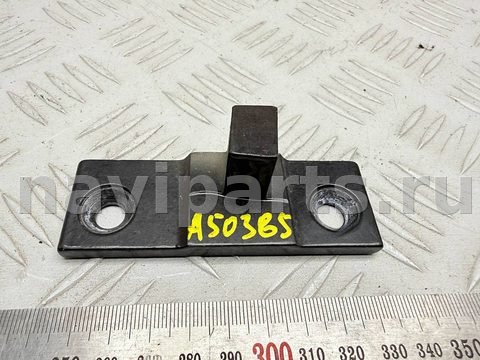 Петля двери задней правой BMW 5 E60/E61, 2009 г., арт. A50385_1