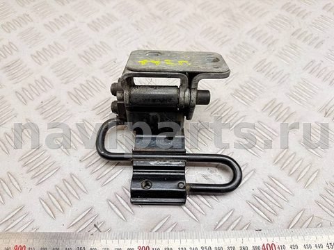 Петля двери задней правой Audi A6, 1999 г., OEM 4B0833412B, арт. A51677