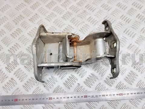 Петля двери задней правой Renault Trafic, 2010 г., OEM 527428A, арт. A53944_4