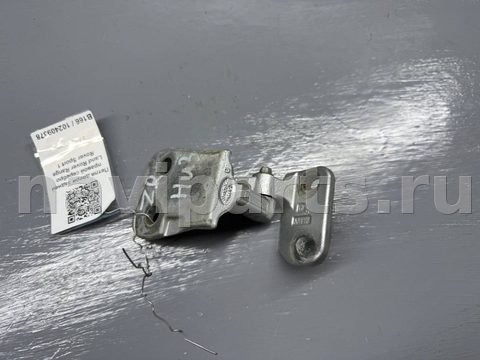 Петля двери задней правой Land-Rover Range Rover Sport, 2009 г., арт. B102409378, фото 3