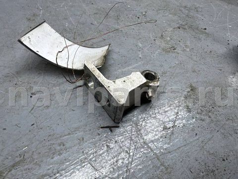Петля двери задней правой Volkswagen Tiguan, 2012 г., OEM 5N0831402A, арт. B111743815, фото 2