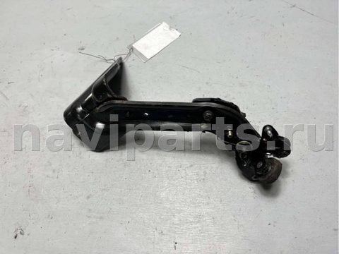 Петля двери задней правой Chrysler Voyager, 2002 г., OEM 04717752AB, арт. B37735010_3
