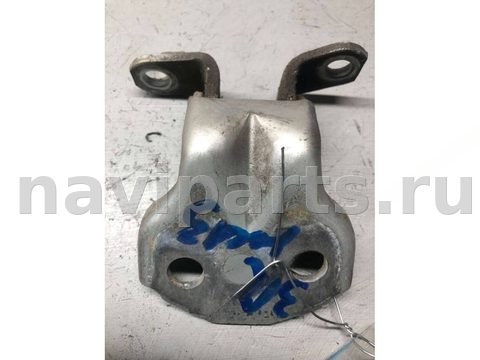 Петля двери задней правой Subaru Forester, 1999 г., OEM 61520FA020, арт. B47779664