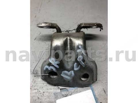Петля двери задней правой Subaru Forester, 1999 г., OEM 61520FA000, арт. B47779927