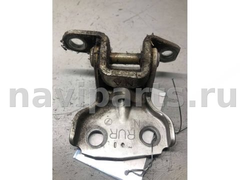 Петля двери задней правой Subaru Forester, 1999 г., OEM 61520FA000, арт. B47779927, фото 2