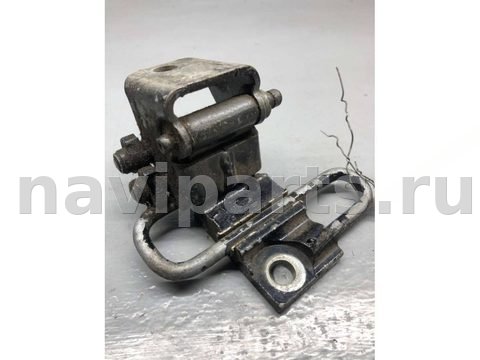 Петля двери задней правой Volkswagen Passat B5, 2001 г., OEM 3B4833412B, арт. B52989345
