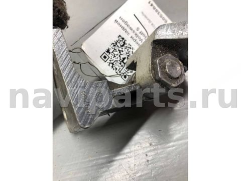 Петля двери задней правой Volkswagen Golf, 2008 г., OEM 1K9833402C, арт. B60538841, фото 2