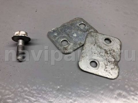 Петля двери задней правой Mercedes C W203, 2001 г., OEM A2037300437, арт. B65861876, фото 3