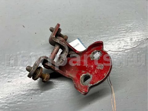 Петля двери задней правой Mitsubishi Space Star, 2002 г., OEM MB927782, арт. B65898181