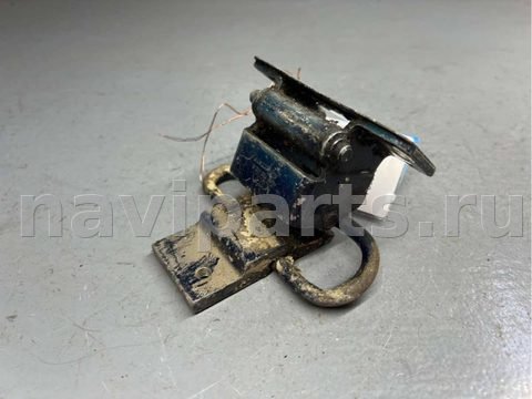 Петля двери задней правой Audi A6 C4, 1996 г., OEM 4A0833412A, арт. B85570711