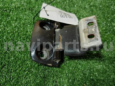 Петля двери задней правой Peugeot Boxer, 2018 г., арт. D10667