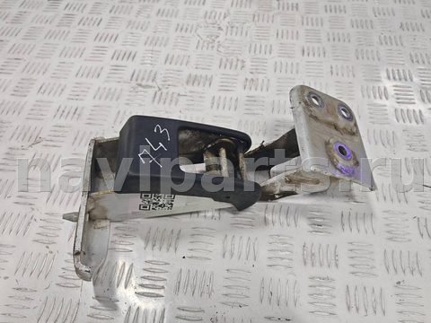 Петля двери задней правой Peugeot Expert, 2014 г., арт. D138