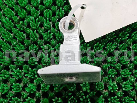 Петля двери задней правой BMW 3 F30/F31/GT F34, 2017 г., OEM 7246062, арт. D21321