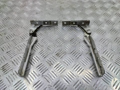Петля капота Saab 900, 1997 г., арт. 1037639