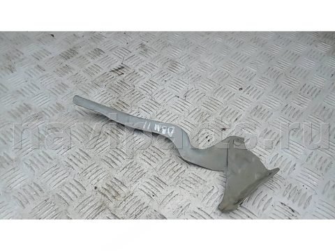 Петля капота Nissan Qashqai J10, 2013 г., OEM 65401JD000, арт. DBM11D501