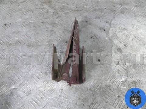 Петля капота левая Subaru Legacy, 1996 г., арт. 00069613