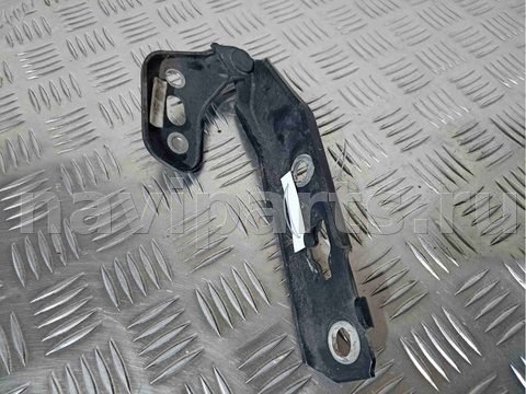 Петля капота левая Audi A6, 2006 г., OEM 4F0823301, арт. 004204, фото 2