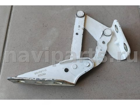Петля капота левая Iveco Daily, 2001 г., OEM 99489710, арт. 007T813880