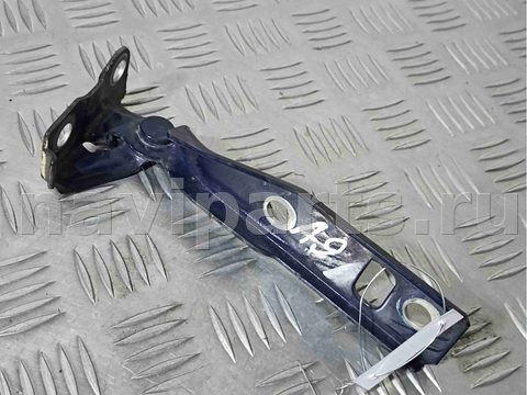 Петля капота левая Volkswagen Golf, 2004 г., арт. 011722