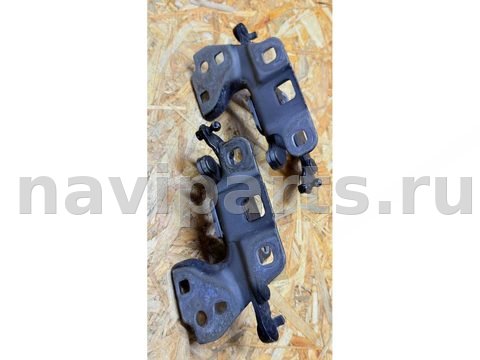 Петля капота левая Mercedes GL X166, 2014 г., OEM A1668800028, арт. 113003072_2