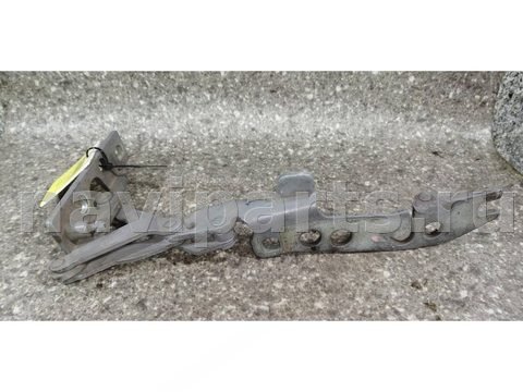 Петля капота левая BMW 5 E39, 2000 г., арт. 13703002009