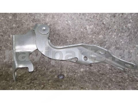 Петля капота левая Toyota Avensis, 2006 г., арт. 13742001002