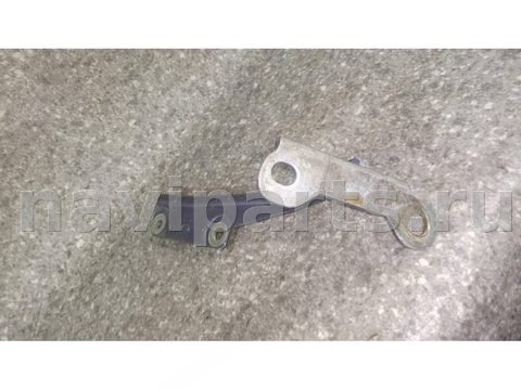 Петля капота левая Volvo S40, 2000 г., арт. 13743002003