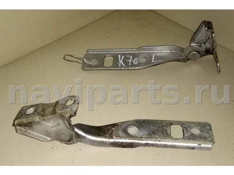 Петля капота левая Volkswagen Bora, 2001 г., OEM 1J0823301, арт. 2011043