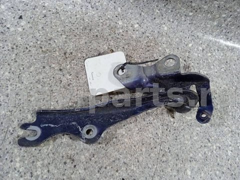 Петля капота левая Mazda 3, 2005 г., арт. 46023008524, фото 2