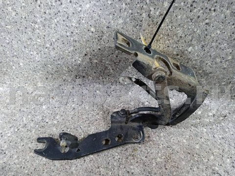 Петля капота левая BMW X5 E53, 2006 г., OEM 8402173, арт. 46023011075