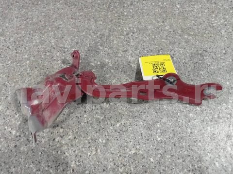 Петля капота левая Mazda 3, 2010 г., арт. 46023051113