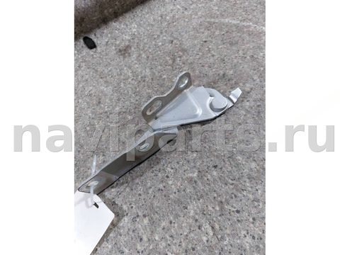 Петля капота левая Mitsubishi Colt, 2007 г., OEM MR959411, арт. 46023055453