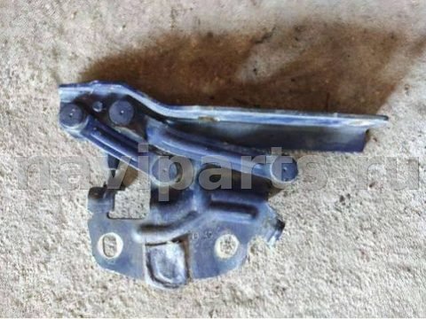 Петля капота левая Volkswagen Passat B6, 2006 г., арт. 46159067