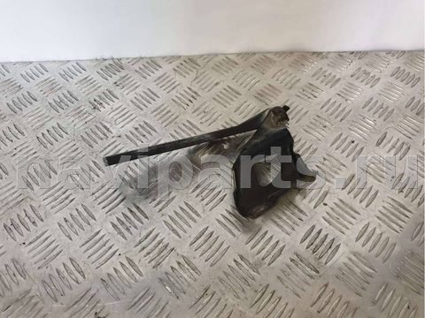 Петля капота левая Audi A5, 2009 г., арт. 64076008