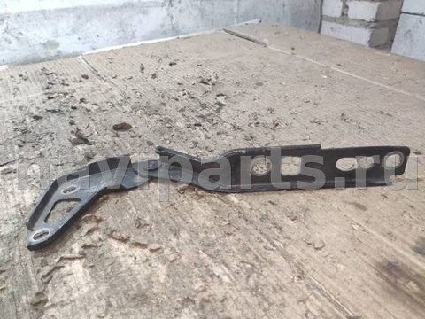 Петля капота левая Audi Q7 4L, 2007 г., OEM 4l0823301, арт. 89327402