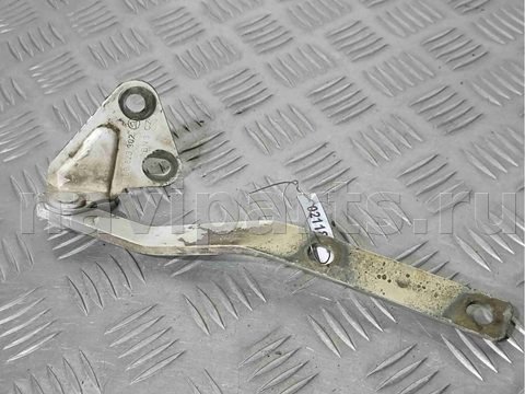 Петля капота правая Skoda Octavia, 2000 г., OEM 1u0823302, арт. 021183