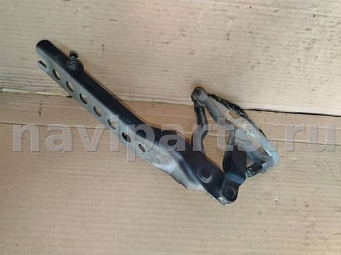 Петля капота правая Audi A8 D3/4E 2-й рестайлинг, 2009 г., арт. 10618.T1306