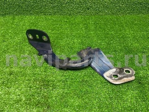 Петля капота правая Ford Focus, 2012 г., OEM 1750016, арт. 12695