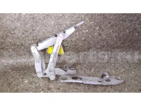 Петля капота правая BMW 5 E39, 2000 г., арт. 13703002006
