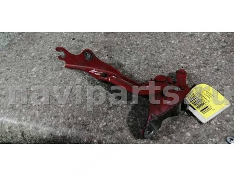Петля капота правая Mazda 6, 2005 г., арт. 13725005003